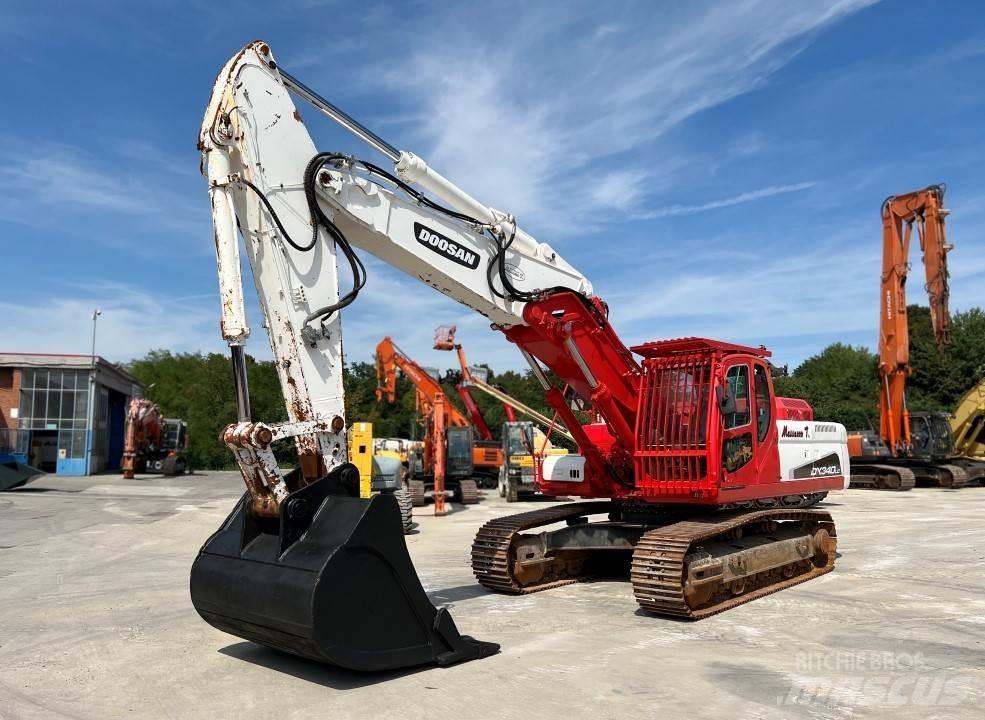 Doosan DX340 LC Bageri gusjeničari