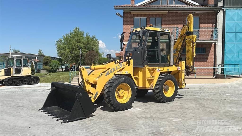 Foredil 40-13 4x4 Utovarni rovokopači