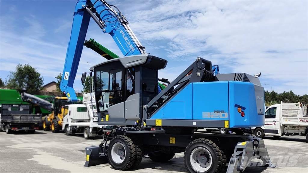 Fuchs MHL 320 Bageri na kotačima