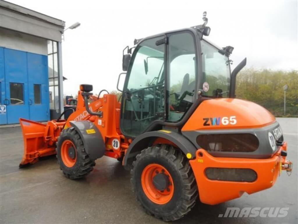 Hitachi ZW 65 Sniježne daske i  plugovi