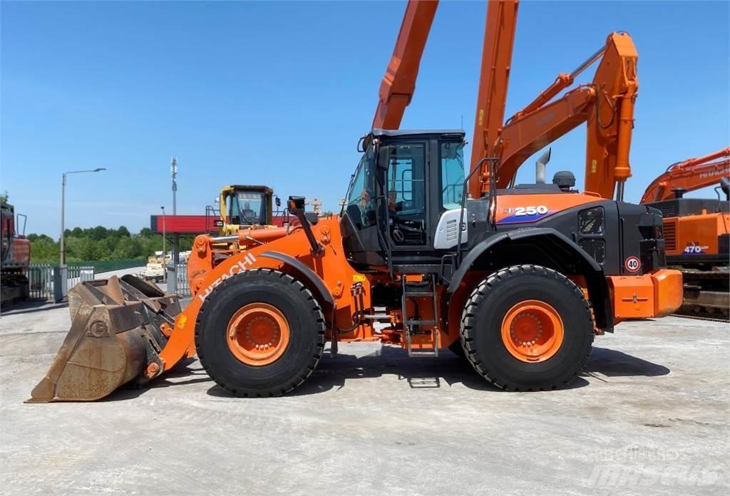 Hitachi ZW250-6 Utovarivači na kotačima