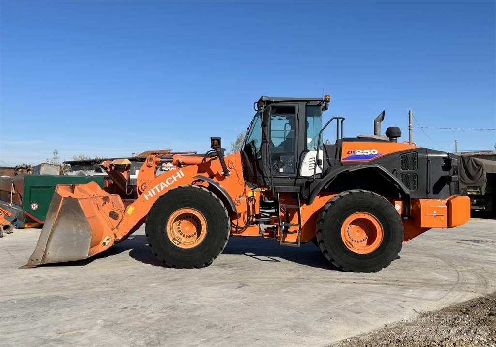 Hitachi ZW250-6 Utovarivači na kotačima
