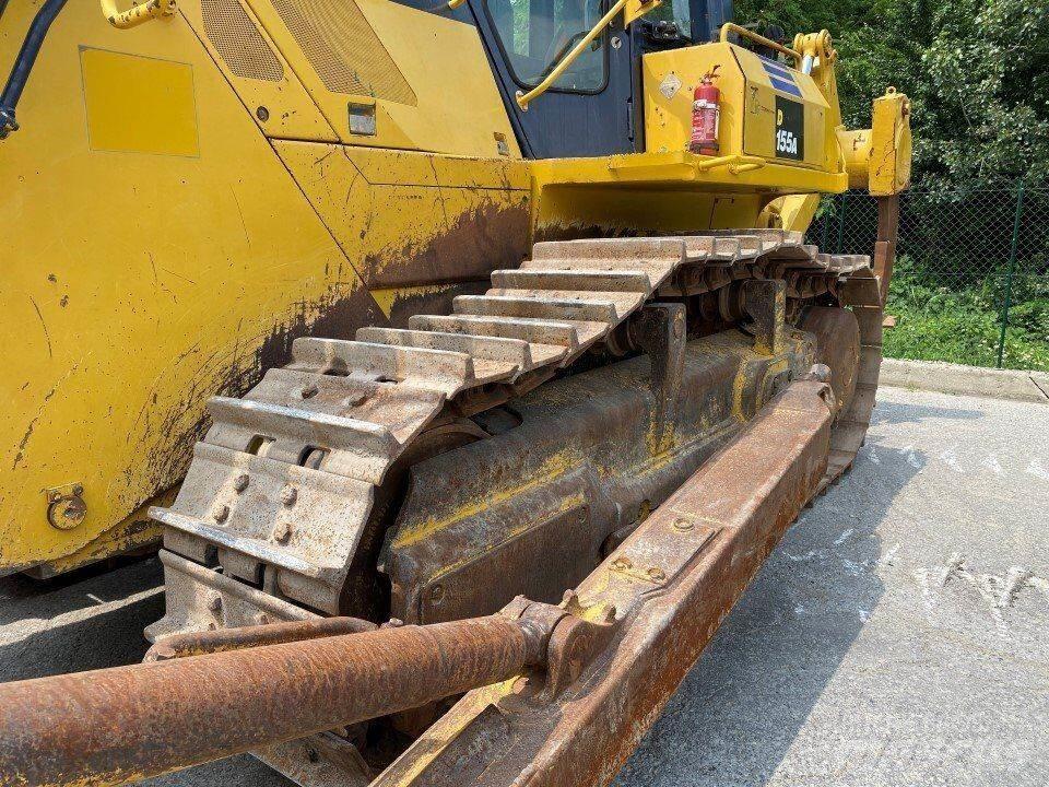 Komatsu D155A-3 Buldožeri gusjeničari