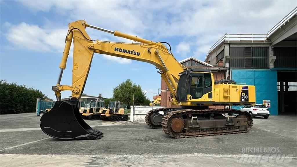 Komatsu PC700 LC-8E0 Bageri gusjeničari