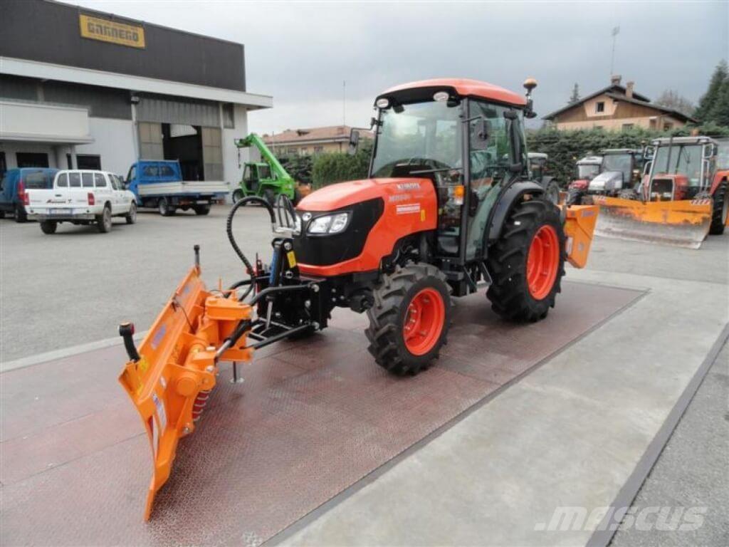 Kubota M 85.40 Narrow Sniježne daske i  plugovi