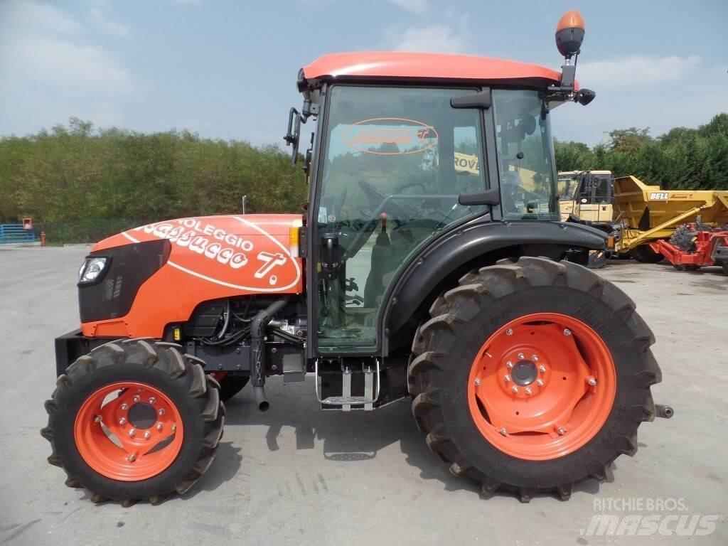 Kubota M8540N Sniježne daske i  plugovi