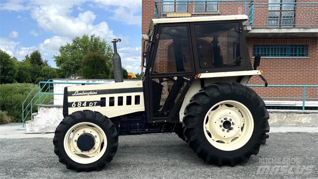 Lamborghini 684 DT Sniježne daske i  plugovi