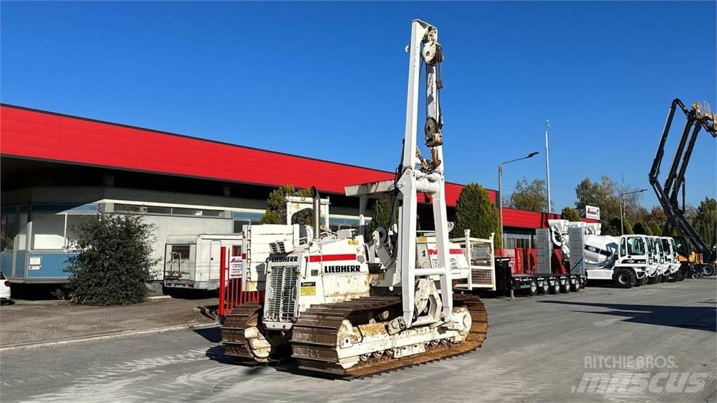 Liebherr RL 22 B Oprema za cjevovode
