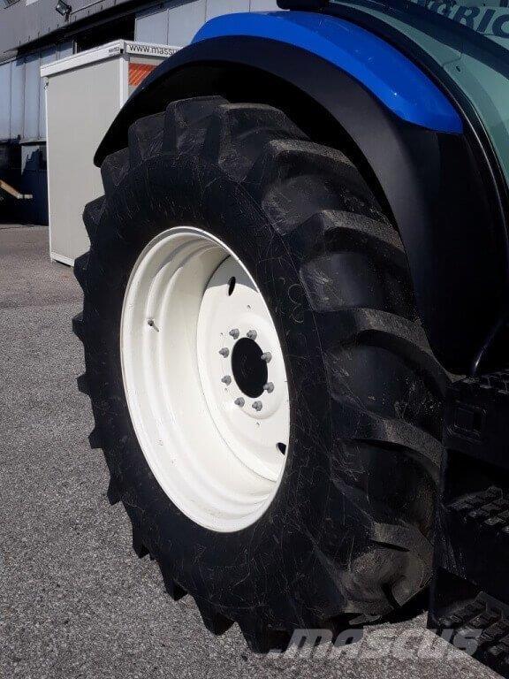 New Holland T6.165 Sniježne daske i  plugovi