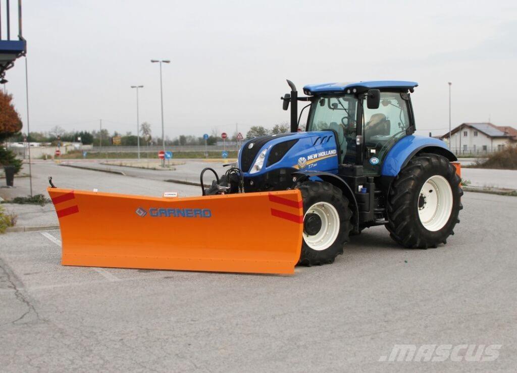 New Holland T7.190 Sniježne daske i  plugovi