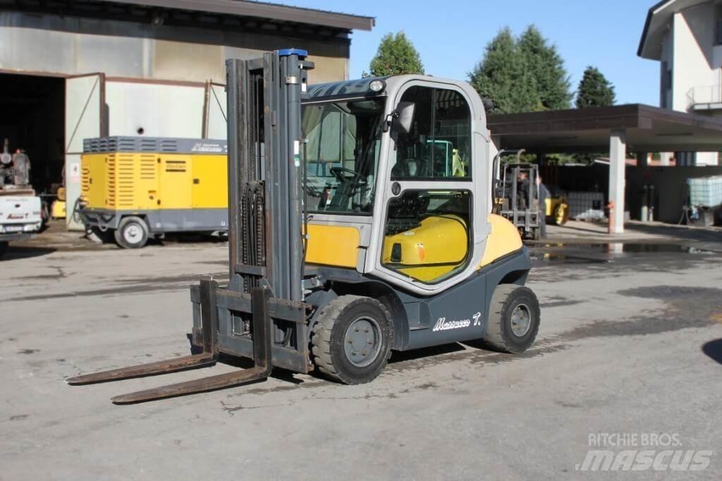 Nuova Detas SHR 40 Dizelski viličari