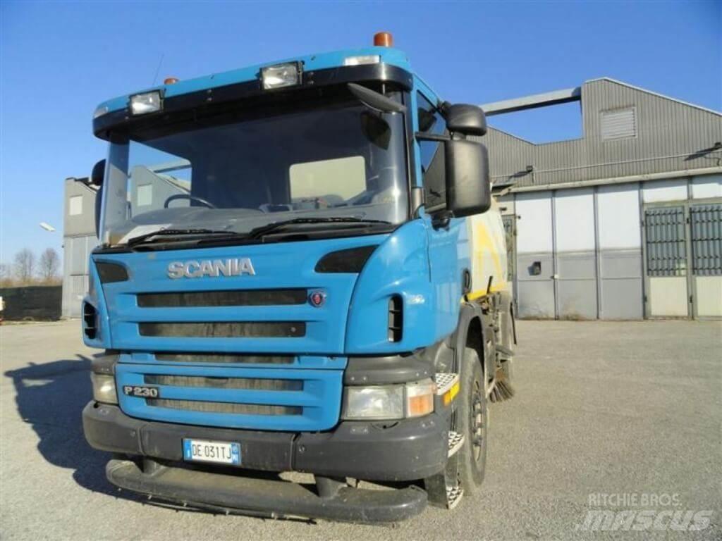 Scania P 230 Bucher Kamioni za čišćenje ulica