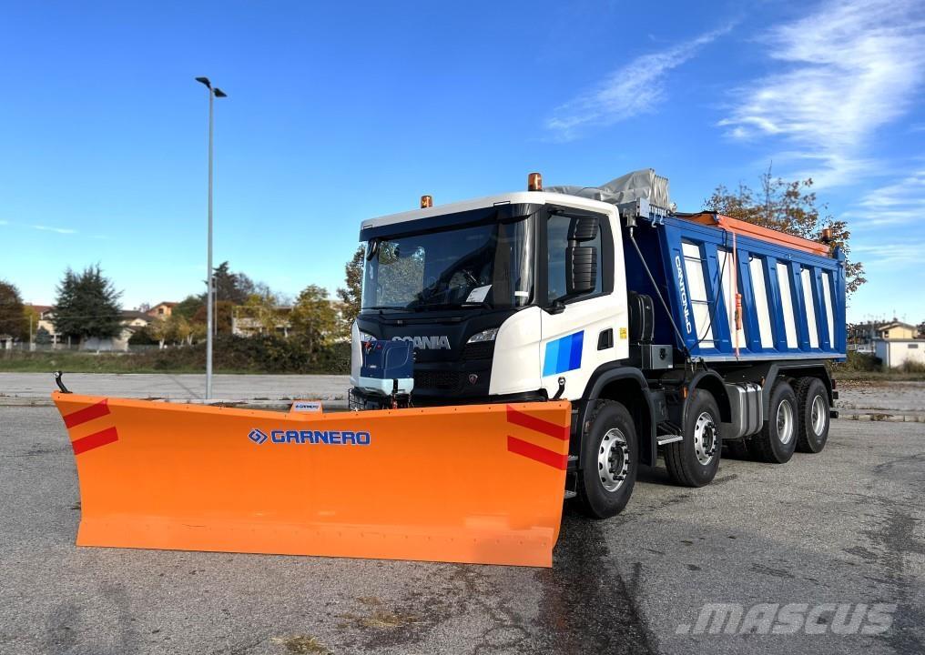 Scania P500 XT 8X4 Sniježne daske i  plugovi