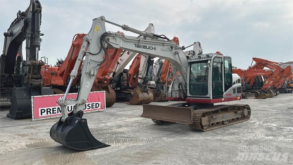 Takeuchi TB2150R Midi bageri 7t – 12t