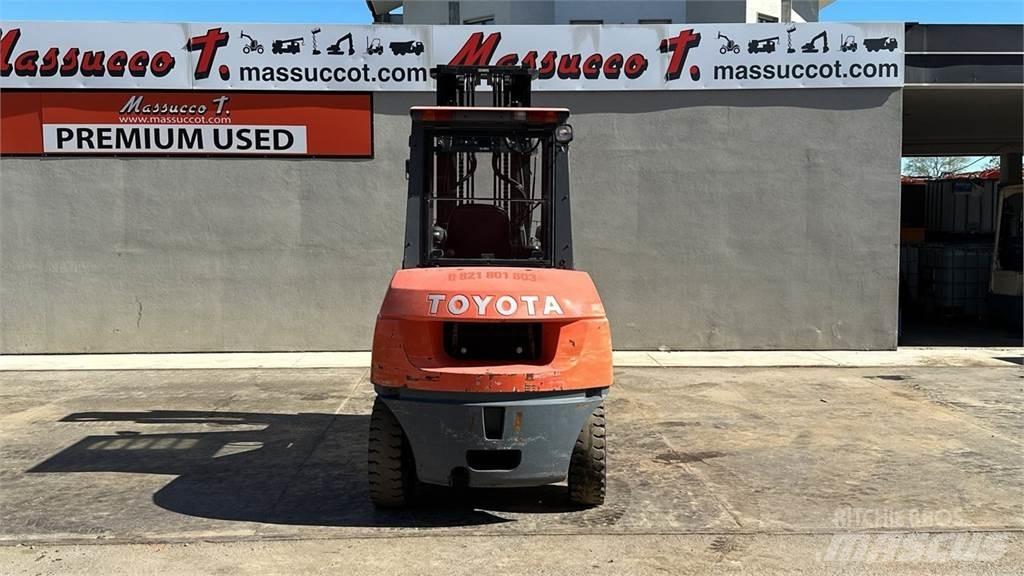 Toyota 42-7FDA50 Dizelski viličari