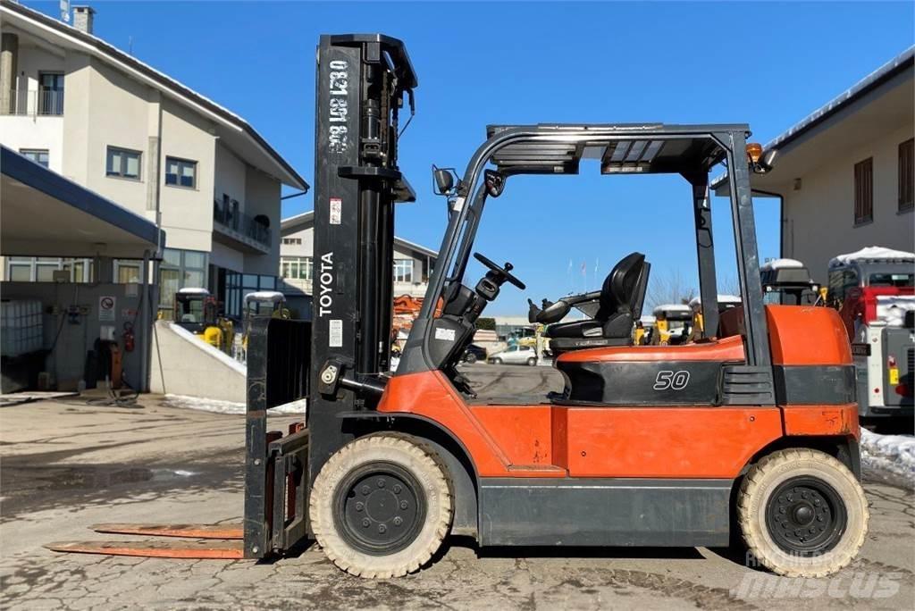 Toyota 7FBMF50 Električni viličari