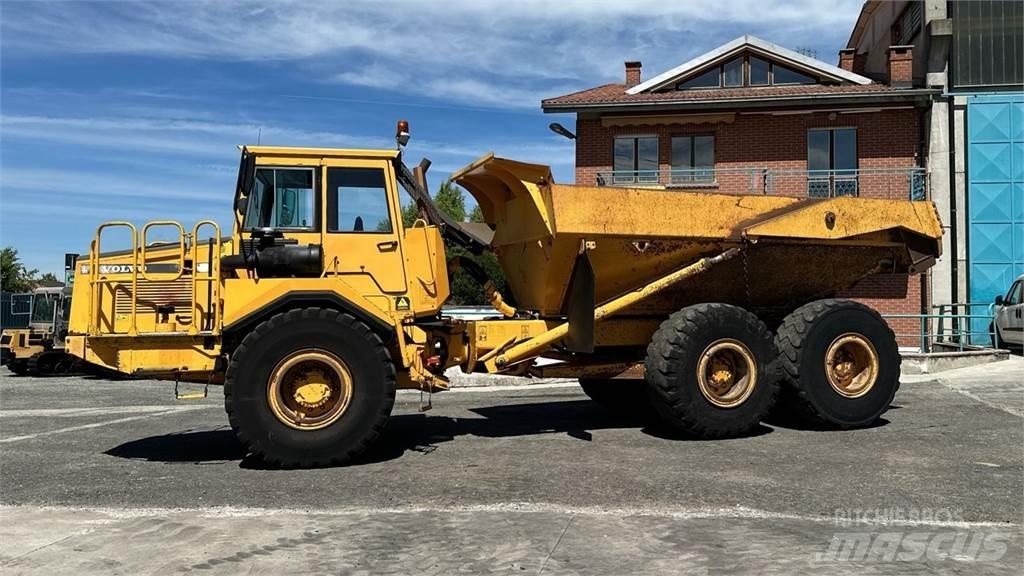 Volvo A25C 6X6 Demperi za gradilišta