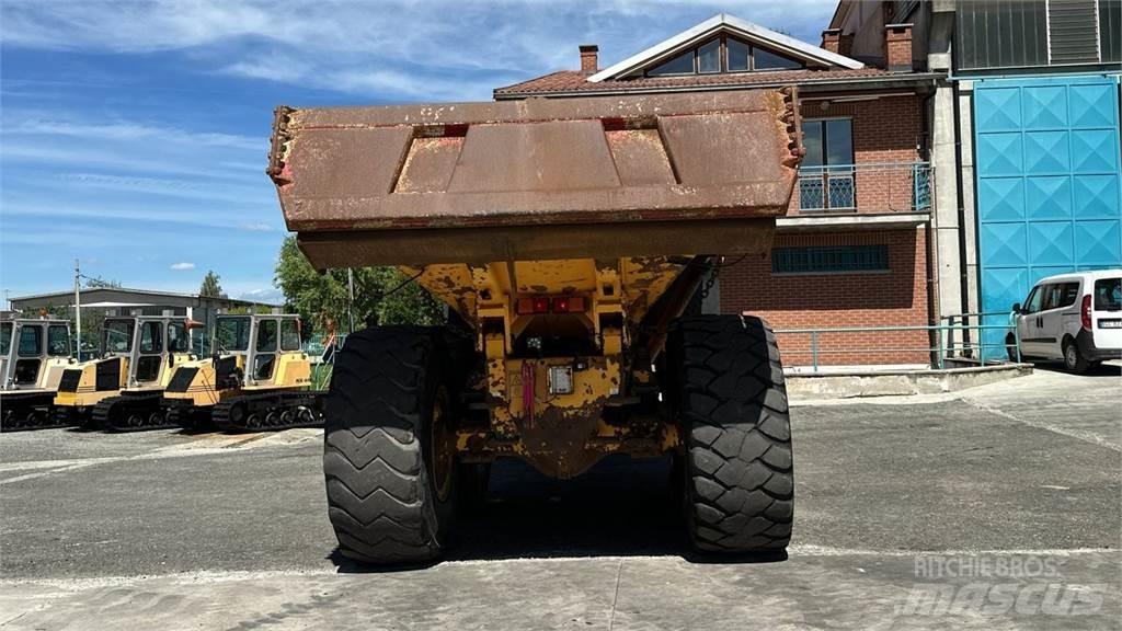 Volvo A25C 6X6 Demperi za gradilišta