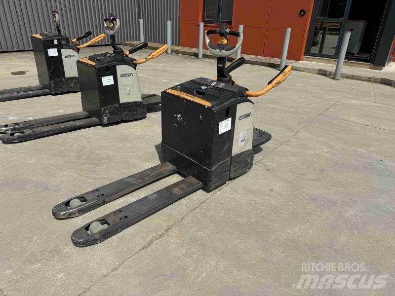 Crown WT3040 Nisko podizni električni viličar