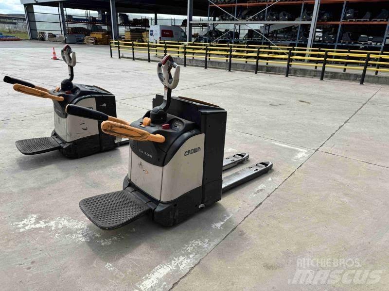 Crown WT3040 Nisko podizni električni viličar