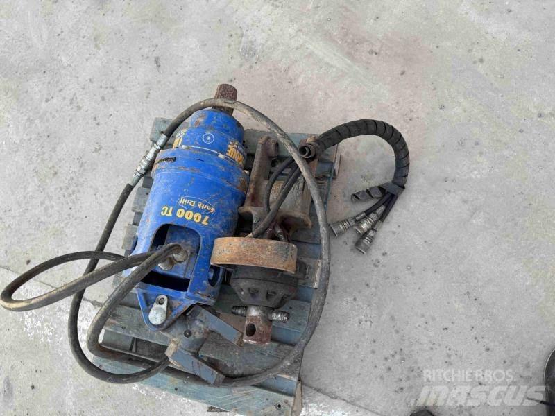 Doosan DX 27 Z Mini bageri <7t