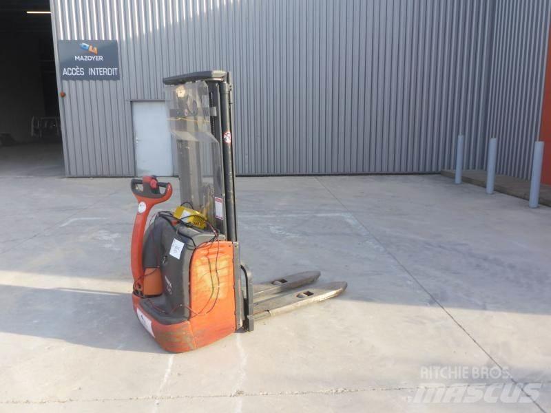 Fenwick L10 Ručni električni viličar