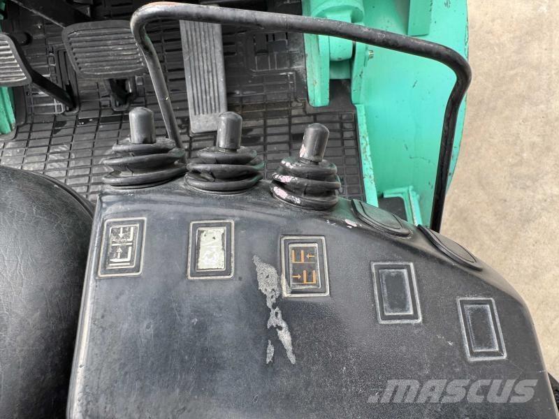 Mitsubishi FG30 Viličari - ostalo