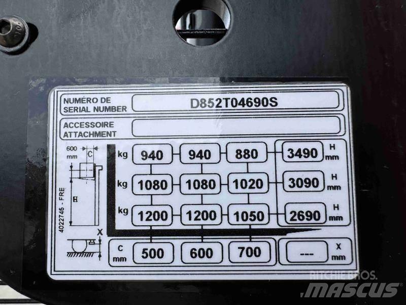Yale MS12 Ručni električni viličar