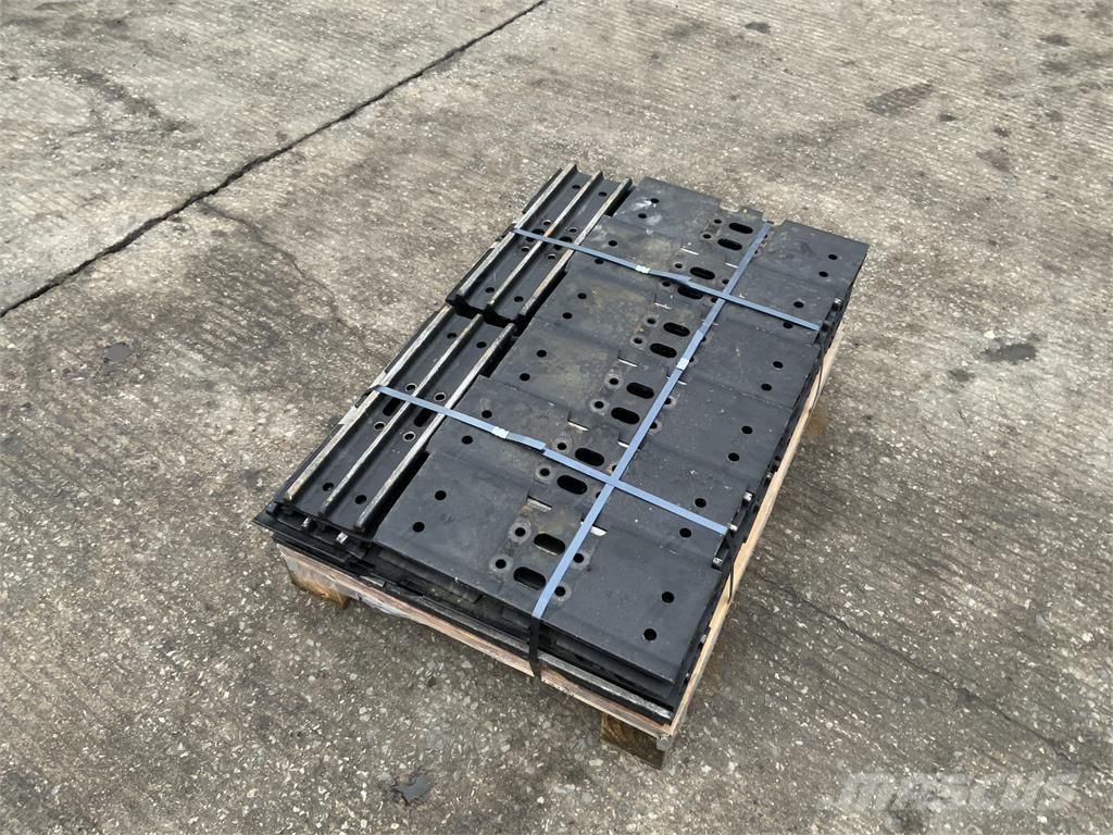  78x 450mm Steel Tracks Poljoprivreda – ostalo