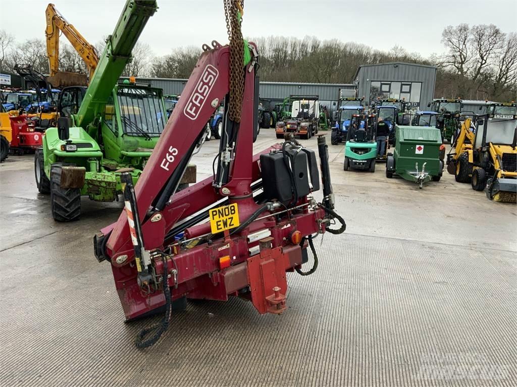 Fassi F65 Crane Ostali poljoprivredni strojevi