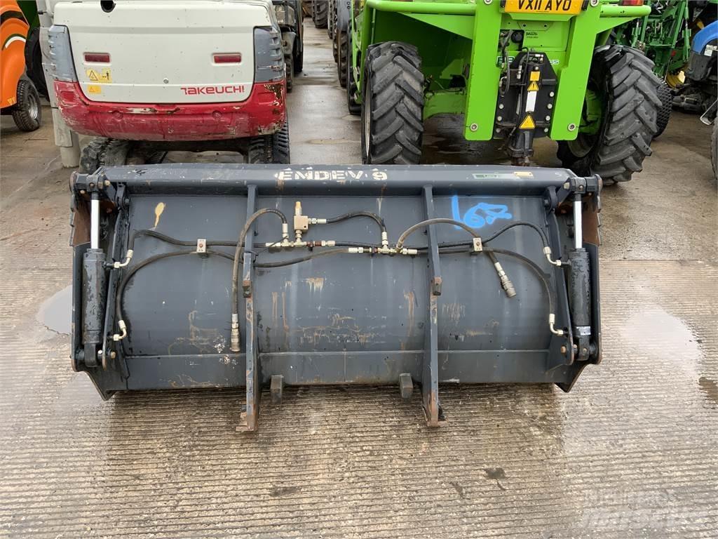 JCB 6FT 4 in 1 Bucket Poljoprivreda – ostalo