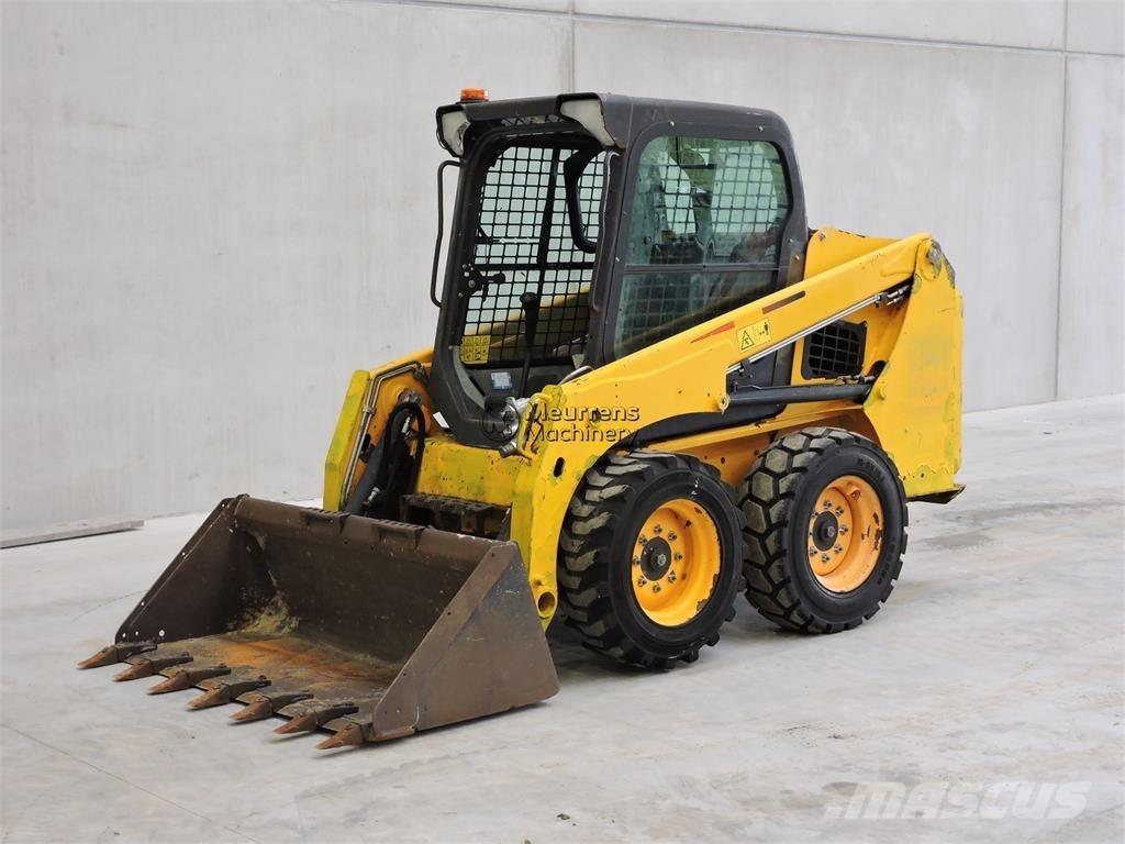 Bobcat S450 Utovarivači na kotačima