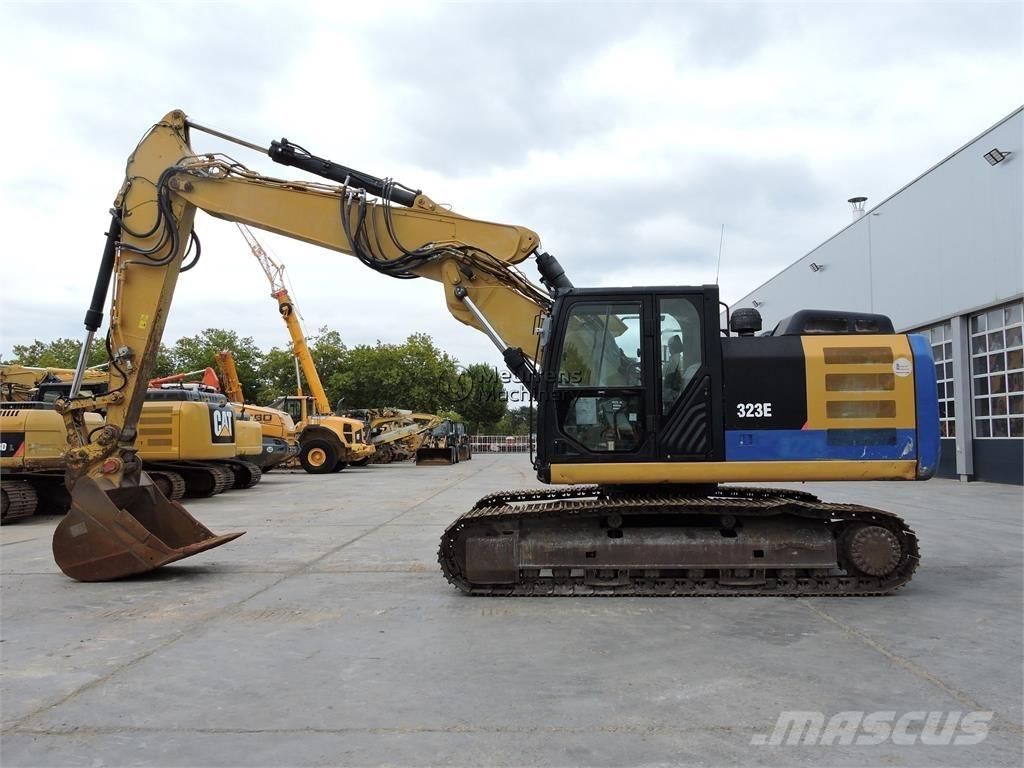 CAT 323EL Bageri gusjeničari