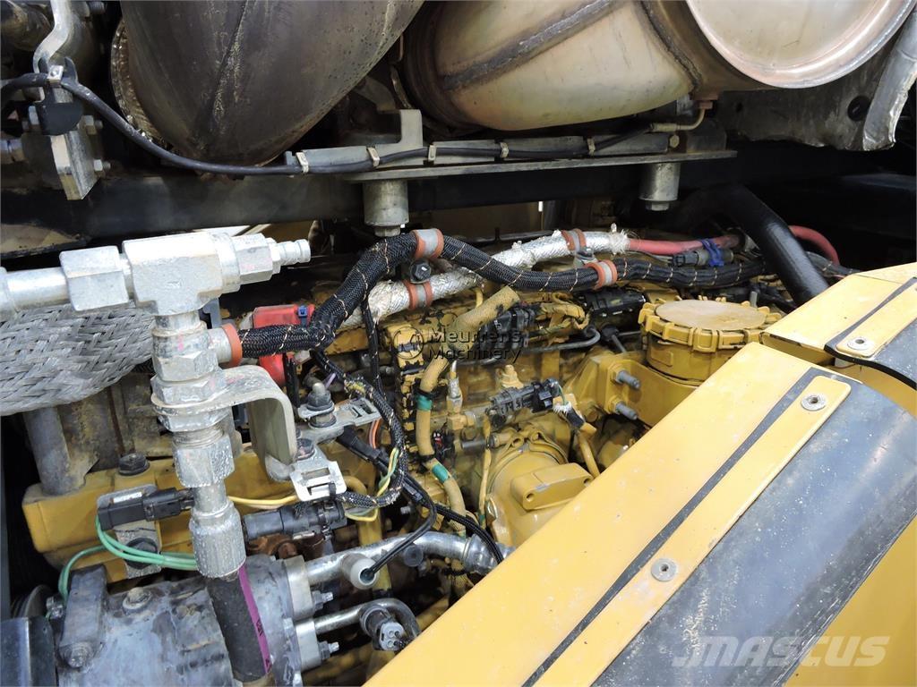 CAT 972M Utovarivači na kotačima