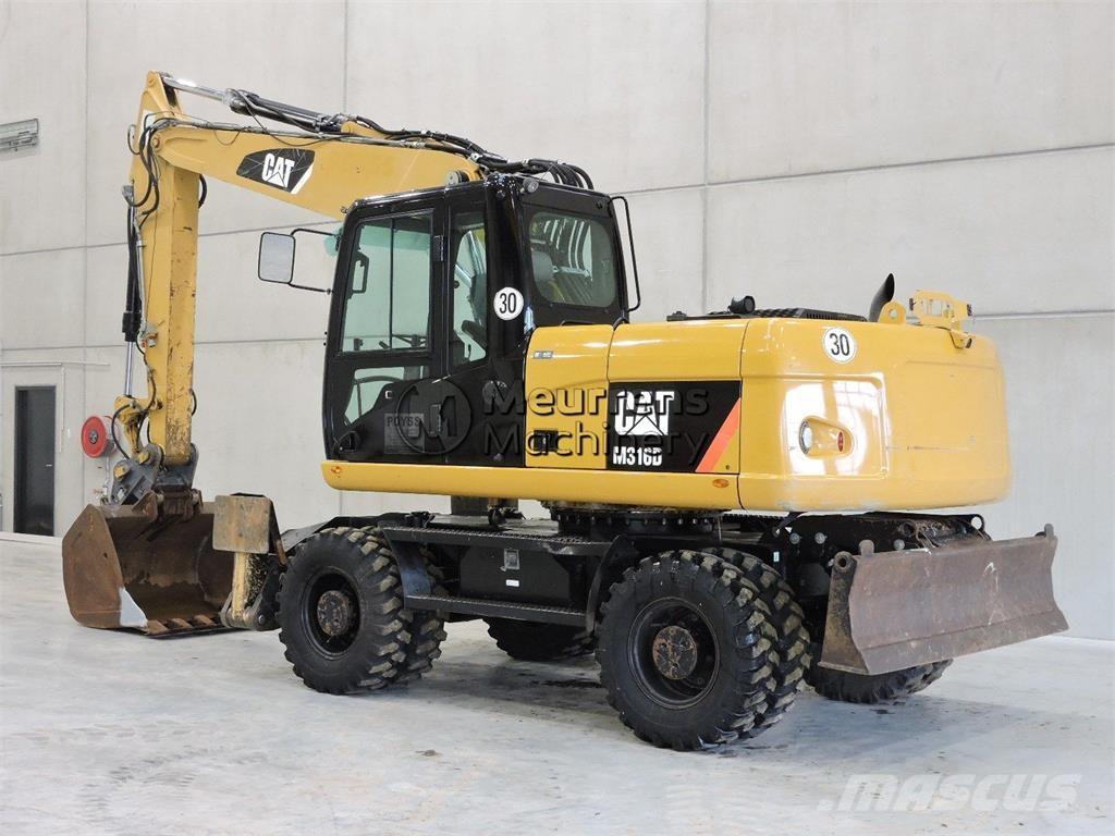 CAT M316D Bageri na kotačima