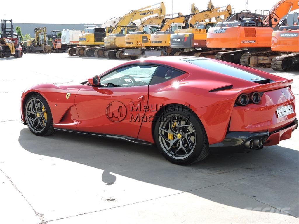 Ferrari 812 Super Fast Građevinarstvo – ostalo