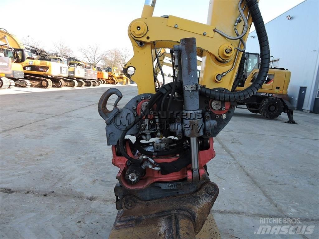 Komatsu PW148 Bageri na kotačima