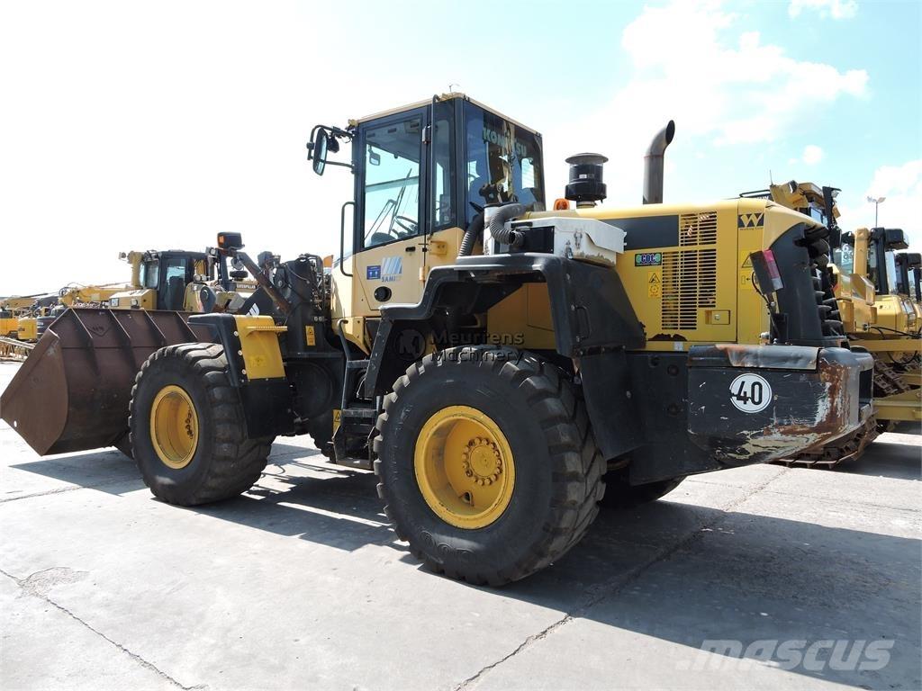 Komatsu WA320 Utovarivači na kotačima