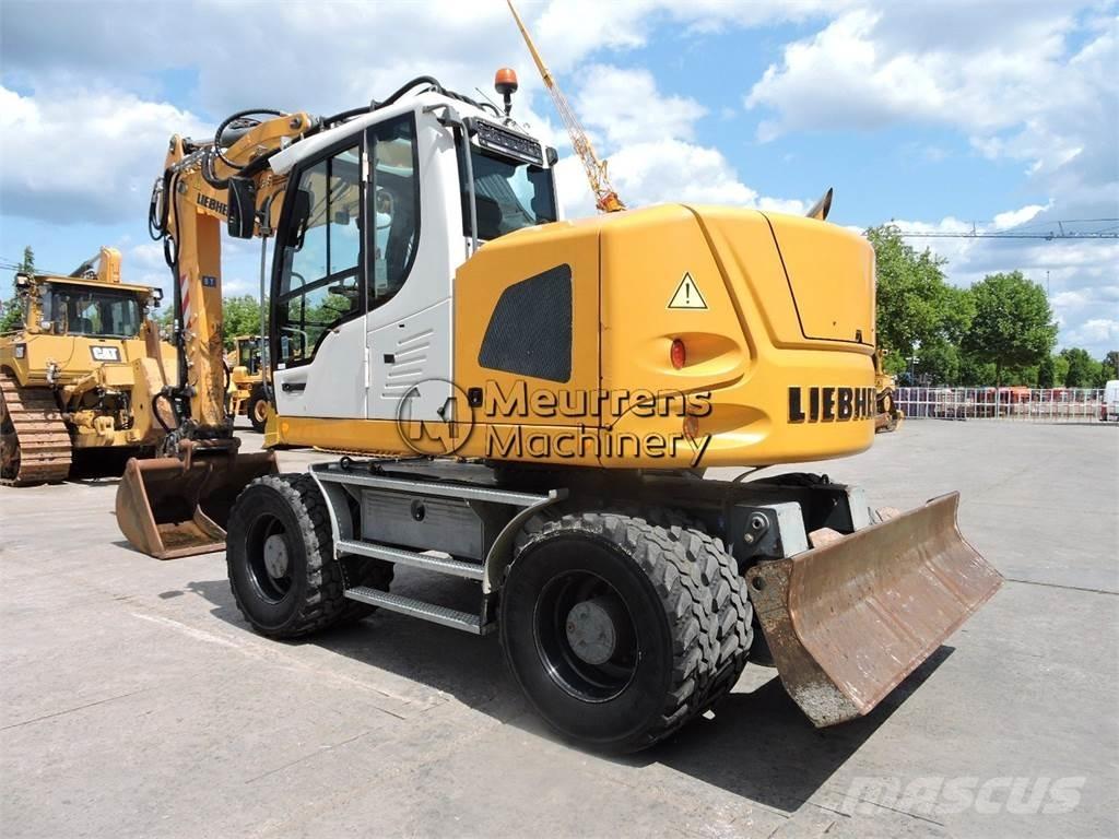 Liebherr A918 Bageri na kotačima