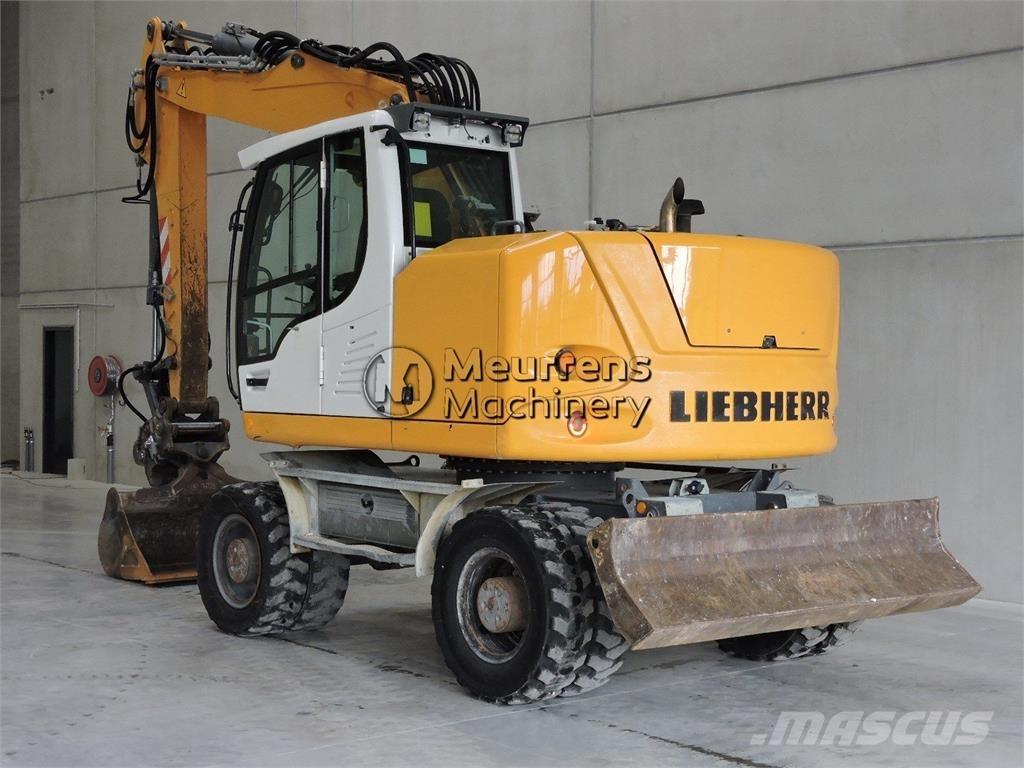 Liebherr A918 Bageri na kotačima