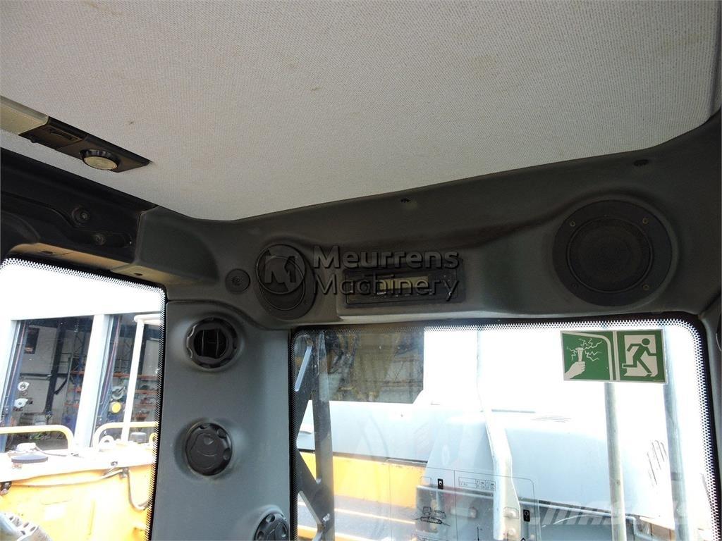 Liebherr R950 Bageri gusjeničari
