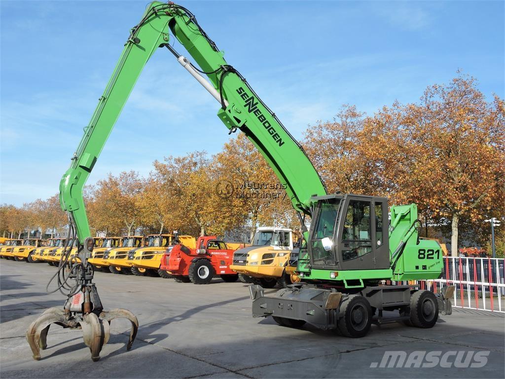 Sennebogen 821M Bageri za manipuliranje materijalom / otpadom
