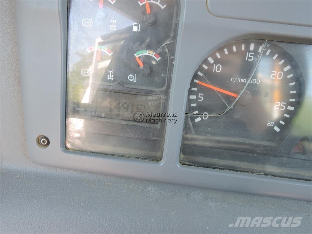 Volvo A25E Zglobni demperi