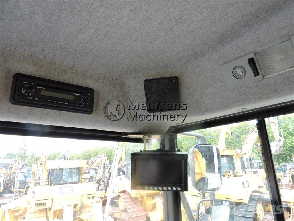 Volvo A25F Zglobni demperi