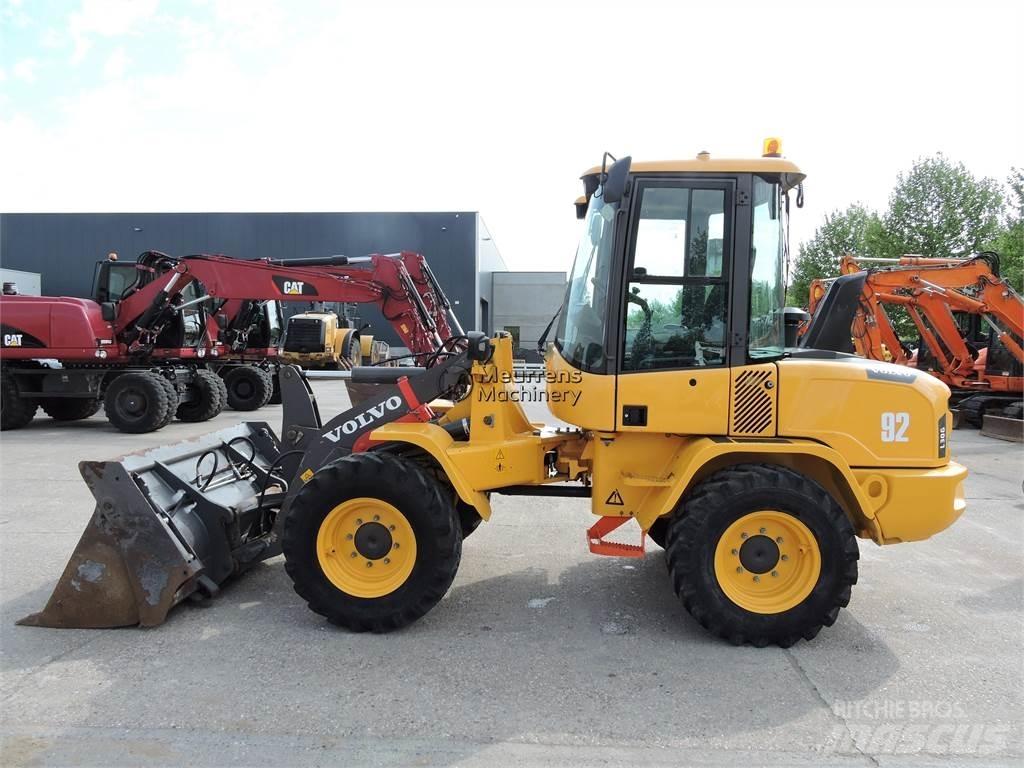 Volvo L30G Utovarivači na kotačima