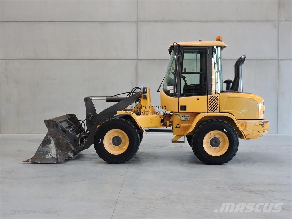 Volvo L30G Utovarivači na kotačima