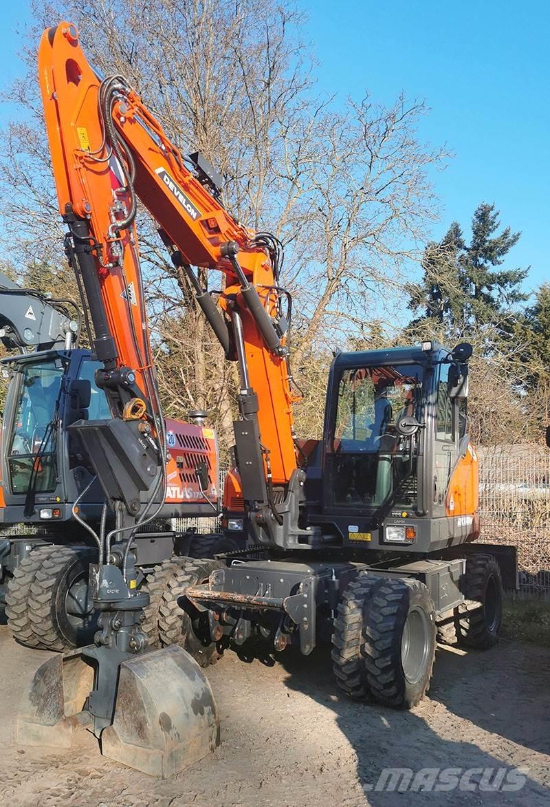 Develon DX 100 W-7 Bageri na kotačima