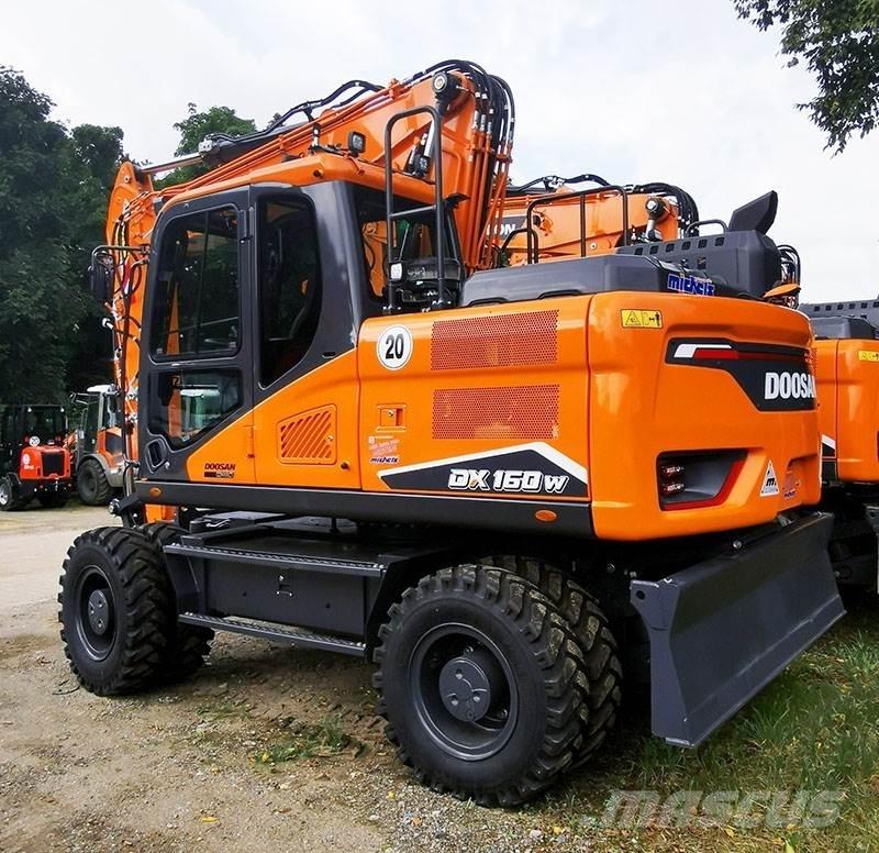 Doosan DX 160 W-7 Bageri na kotačima