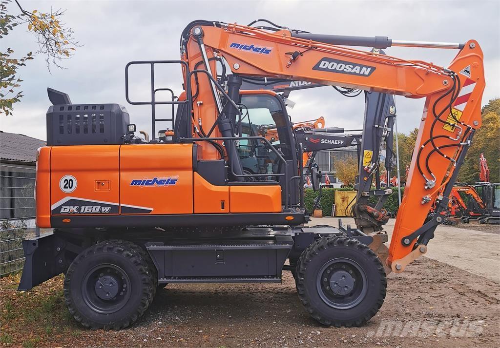 Doosan DX 160 W-7 Bageri na kotačima