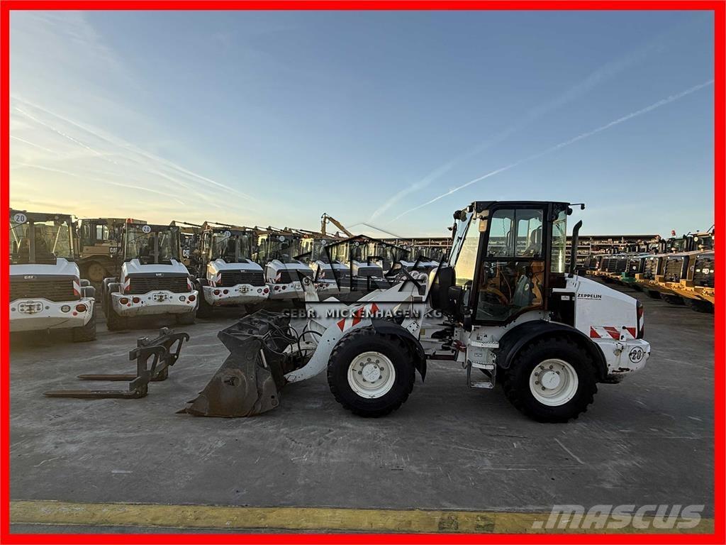 CAT 908M Utovarivači na kotačima